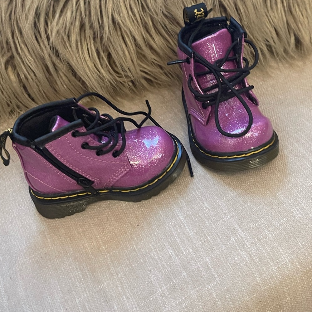 Dr Marteen purple glitter bootie for infant